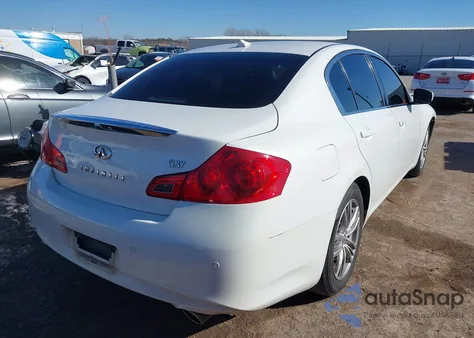 2012 Infiniti G37 Journey z USA, uszkodzony, nr VIN JN1CV6AP7CM930314